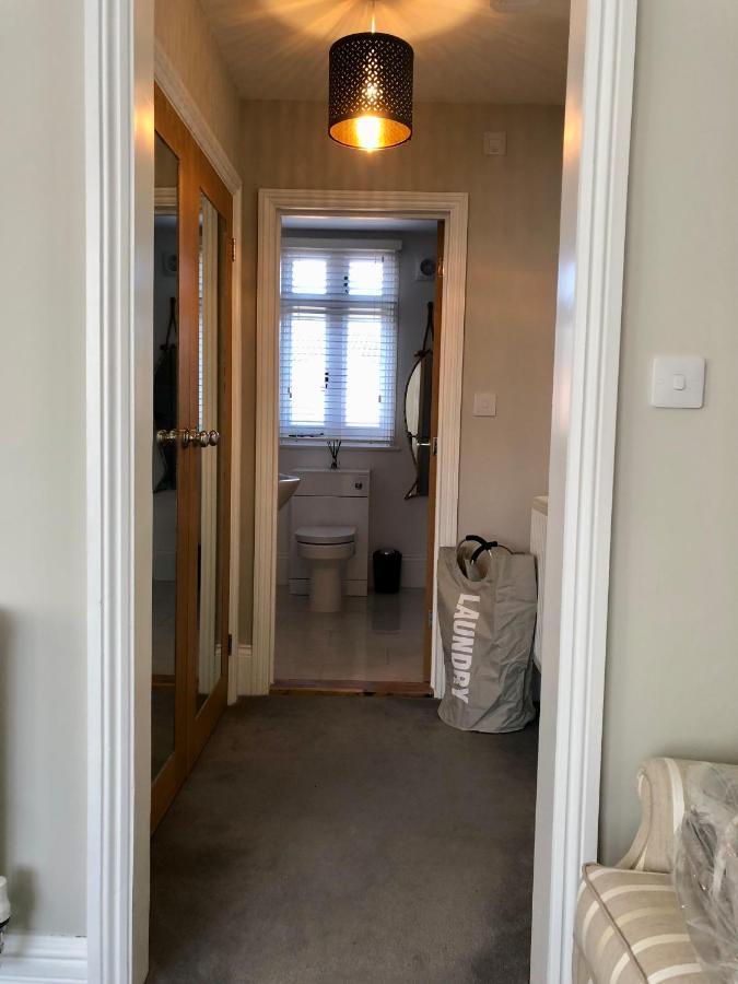 Stunning 2 Bed Georgian Apartment Swafield ภายนอก รูปภาพ