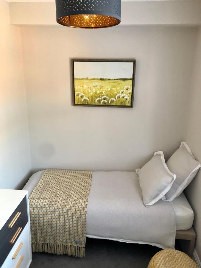 Stunning 2 Bed Georgian Apartment Swafield ภายนอก รูปภาพ