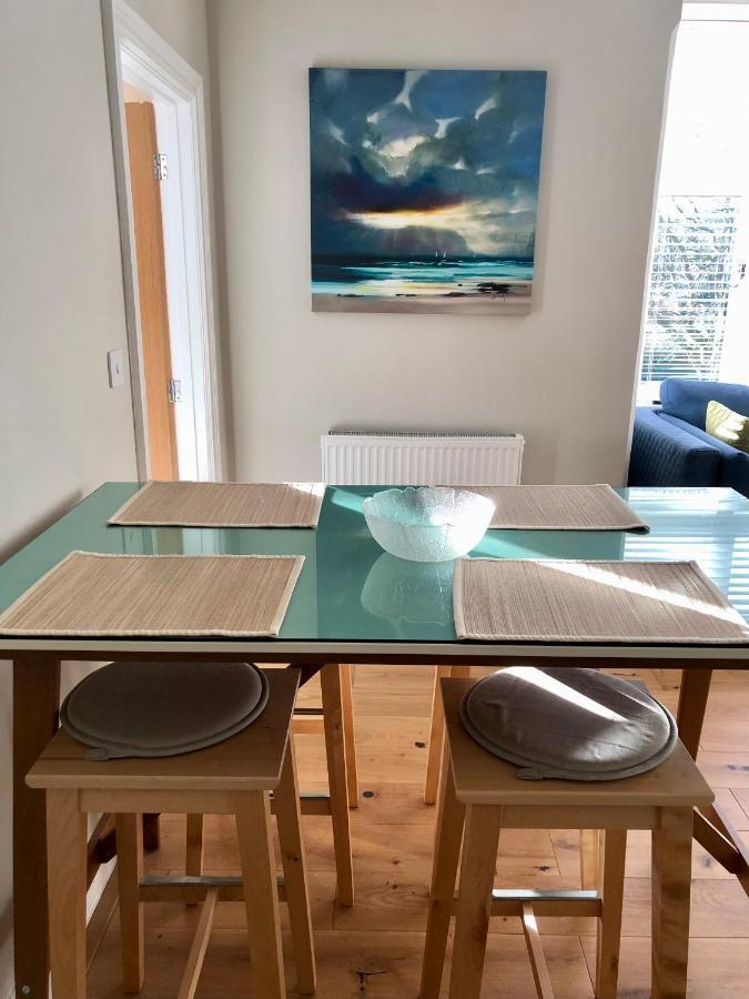 Stunning 2 Bed Georgian Apartment Swafield ภายนอก รูปภาพ